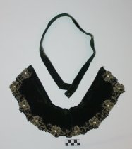 Collar